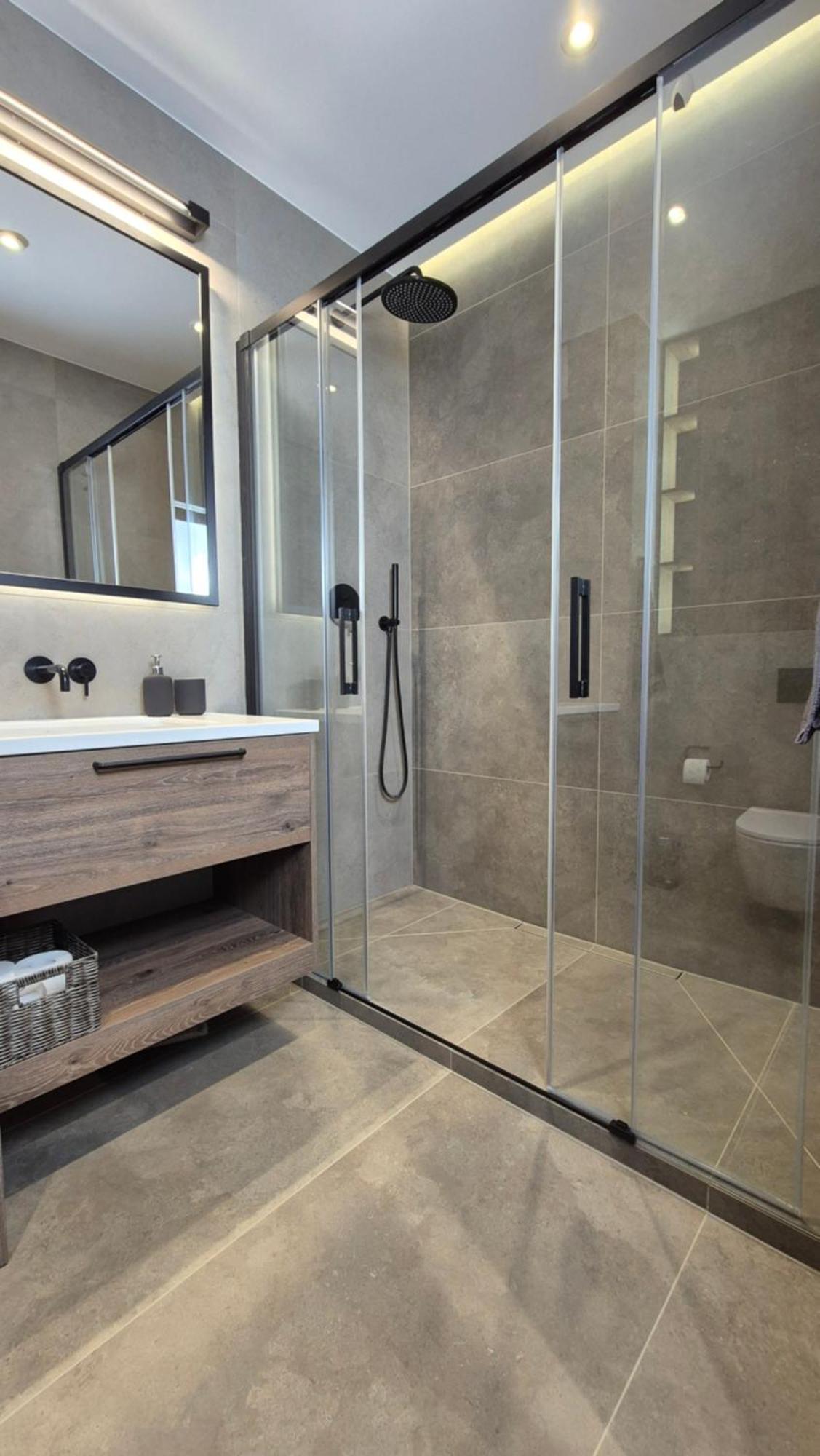 Luxurious Almond Apartment, Self Check-in 24h, Parking, Air-conditioning Poznaň