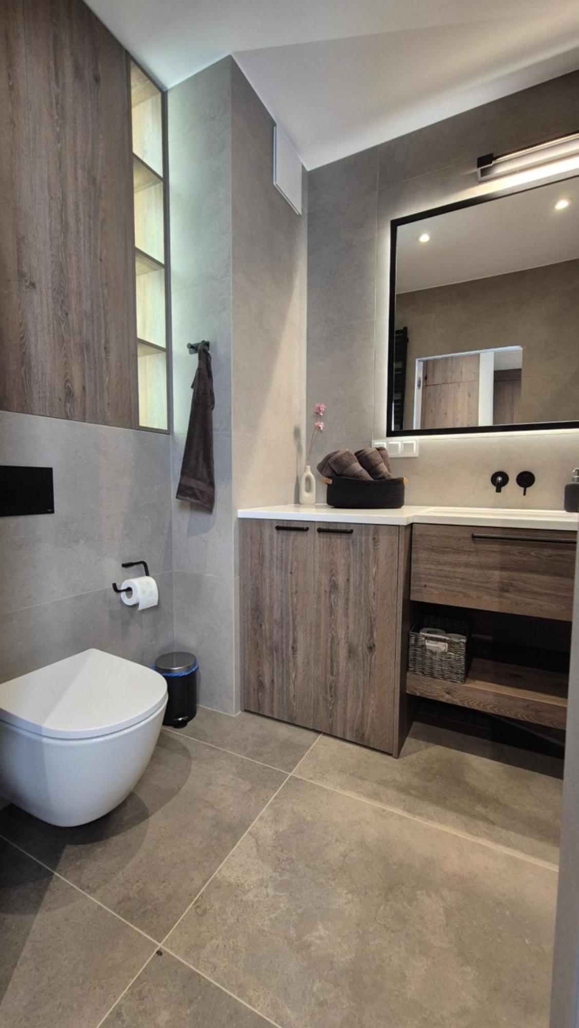 Apartmán Luxurious Almond Apartment, Self Check-in 24h, Parking, Air-conditioning