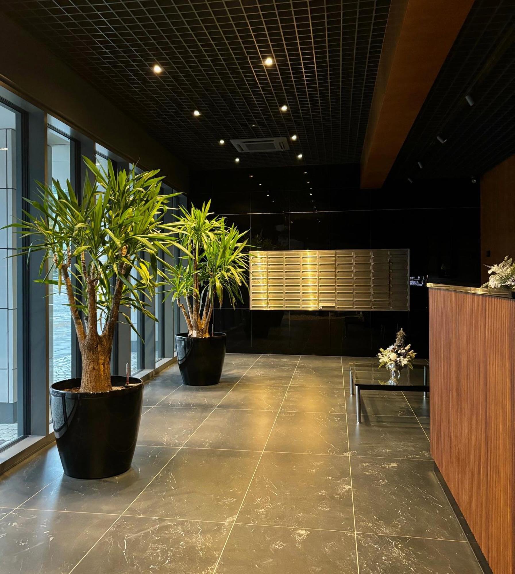 Luxurious Almond Apartment, Self Check-in 24h, Parking, Air-conditioning *