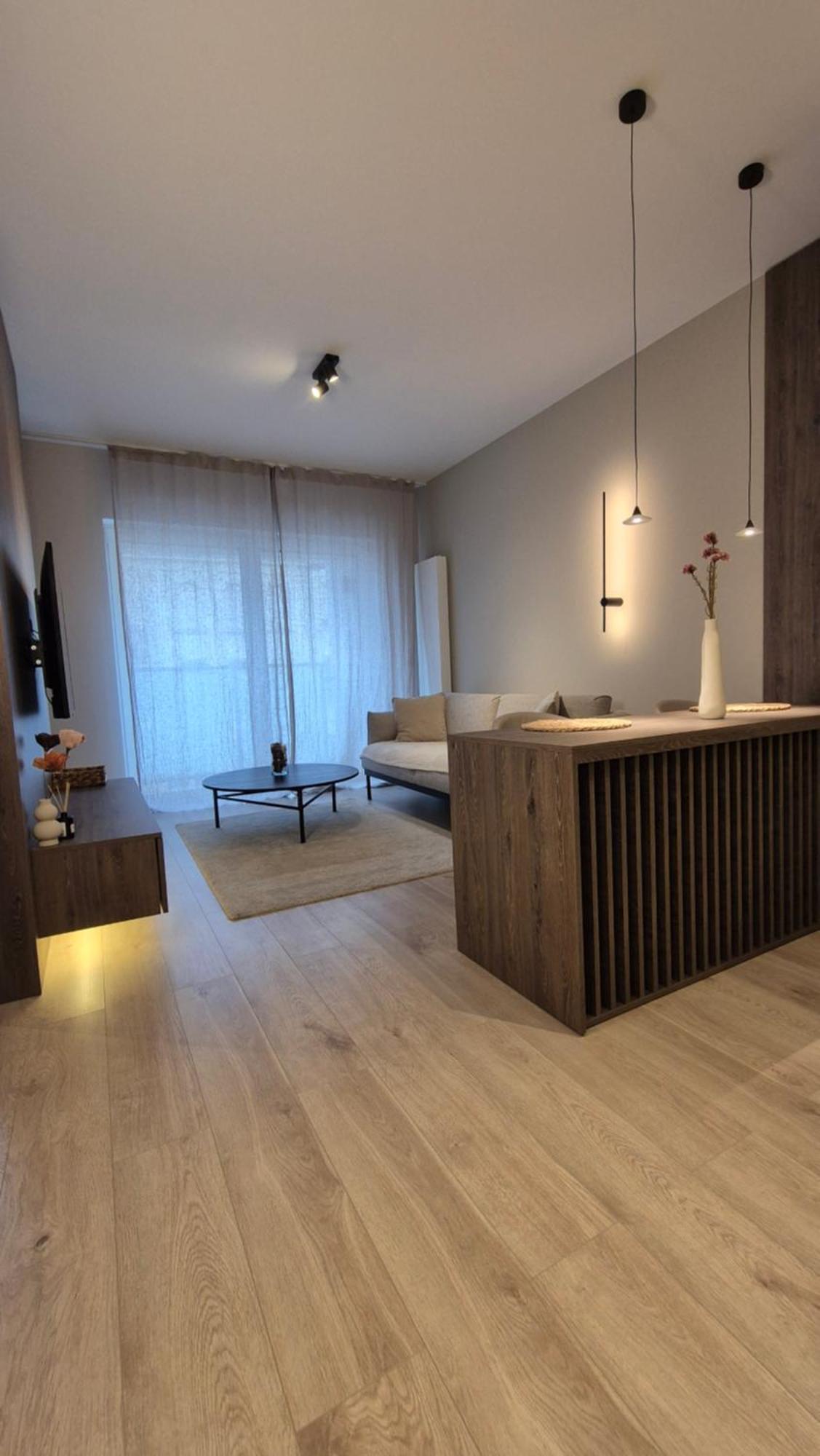 Luxurious Almond Apartment, Self Check-in 24h, Parking, Air-conditioning Poznaň